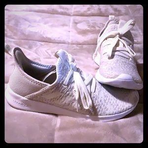 Women’s ADIDAS sneakers (never worn)